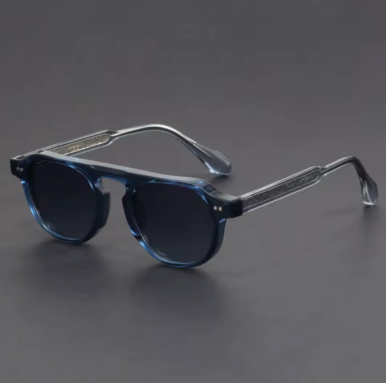 Classic Sunglasses Blue Shades